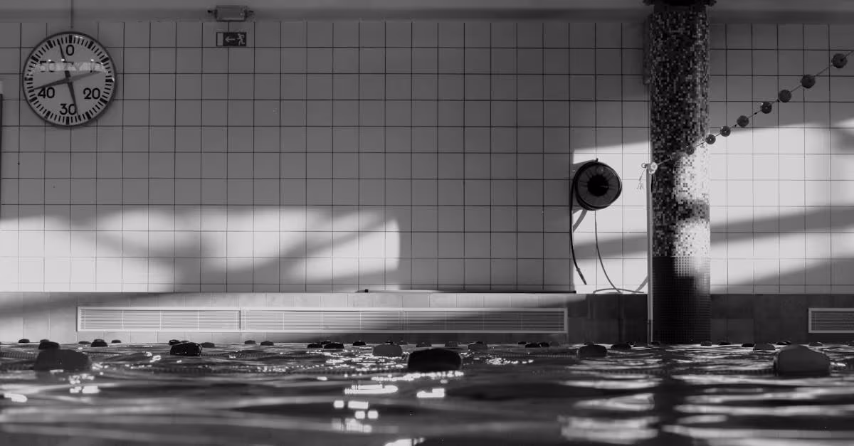 swimming pool